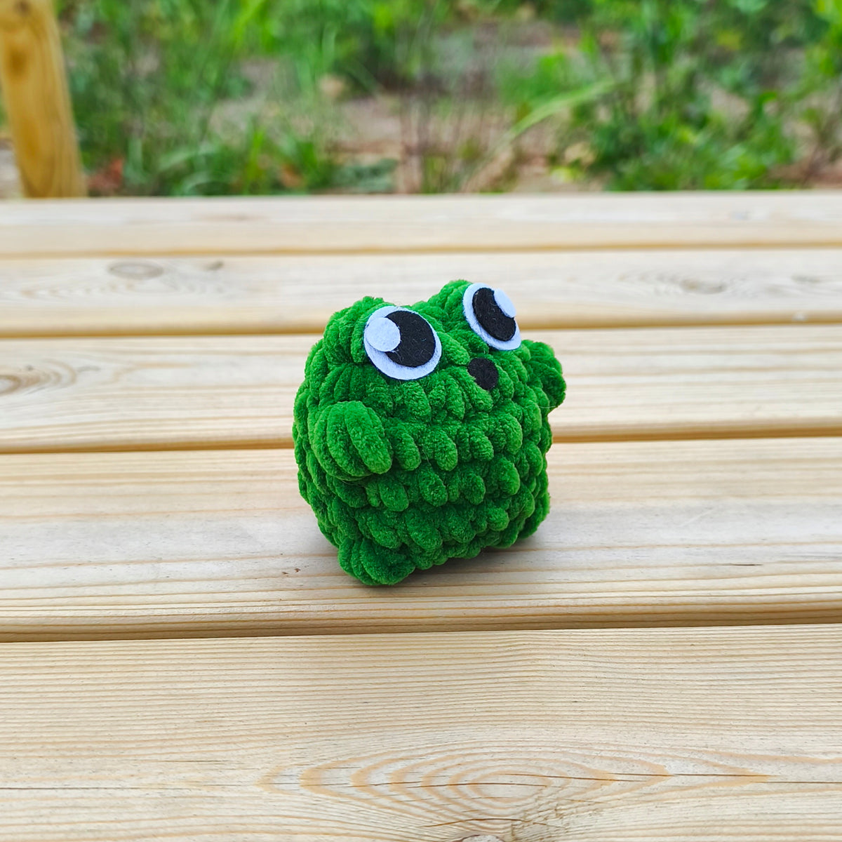 Green Frog Keychain