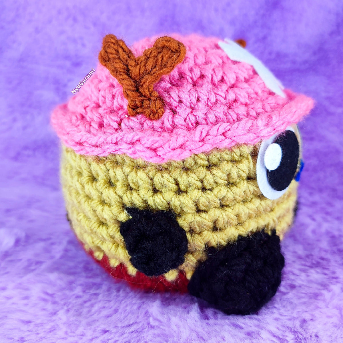 Little Reinito Doctor Amigurumi Ball